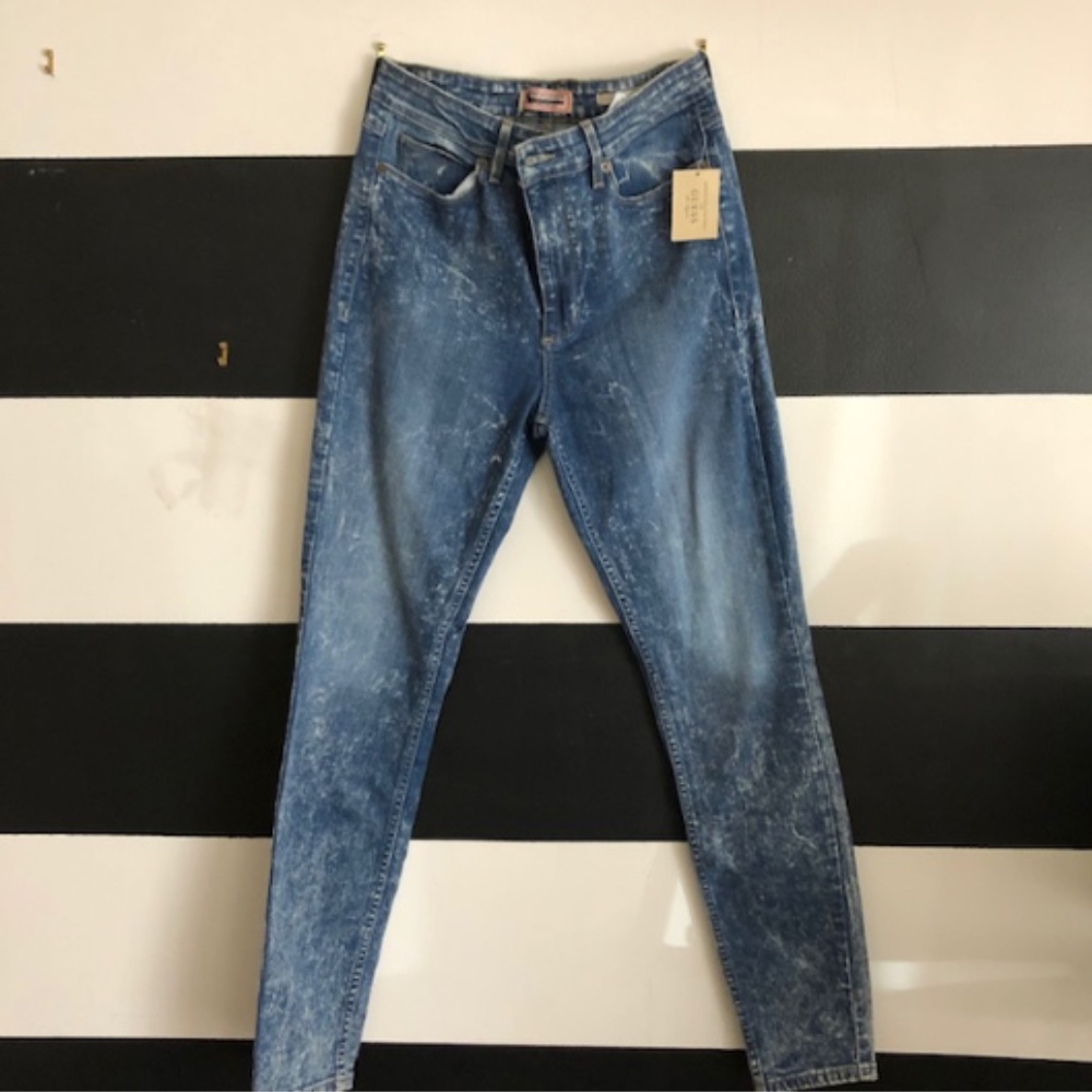 NEW, GUESS JEANS "1981 SKINNY" SIZE 30 HIGH WAIST